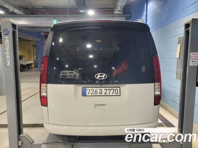 Hyundai Staria — Фото автомобиля 2