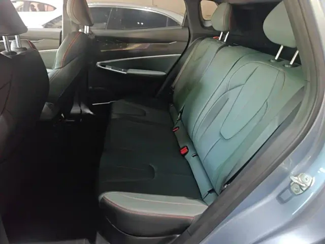 Geely Boyue — Фото автомобиля 16