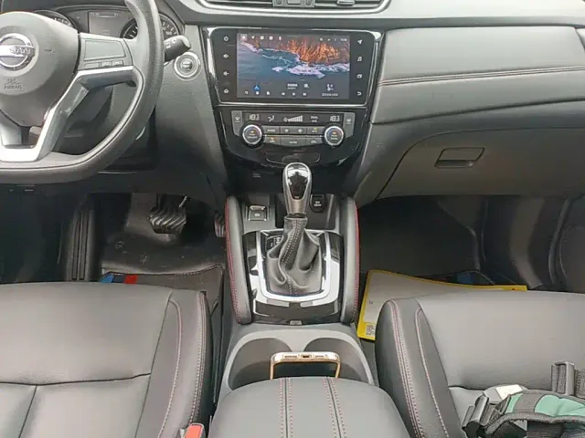 Nissan Qashqai 2022 2.0L CVT XV Smart Edition — Фото автомобиля 13