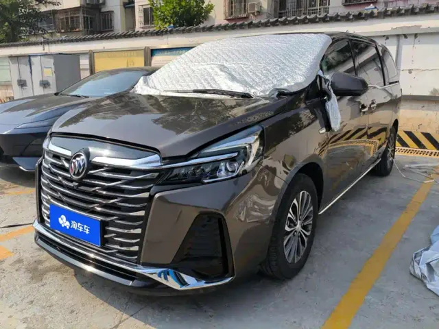 Фотография автомобиля — Buick GL8