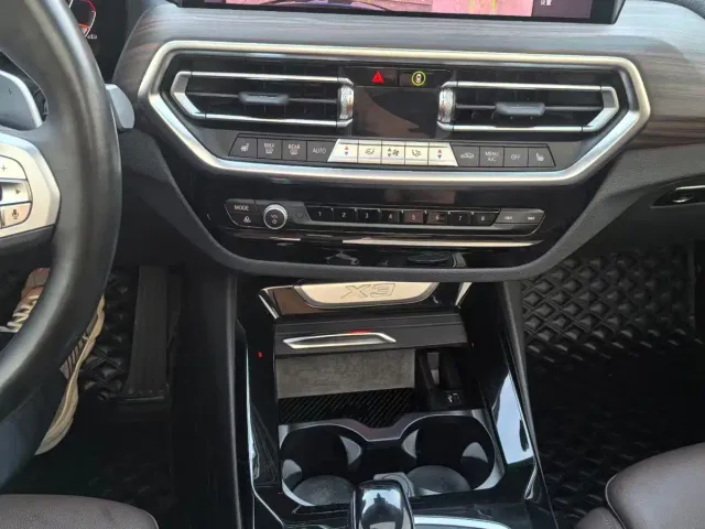 BMW X3 — Фото автомобиля 9
