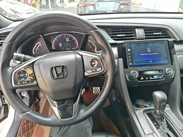 Honda Civic — Фото автомобиля 9