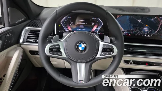 BMW X6 xDrive40i M Sport — Фото автомобиля 15