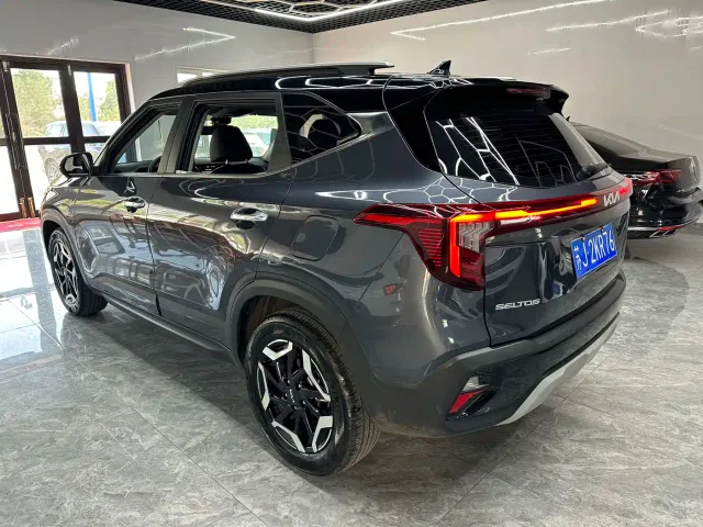 Kia Seltos — Фото автомобиля 4