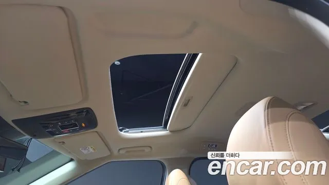 Kia Carnival 4th Gen — Фото автомобиля 23