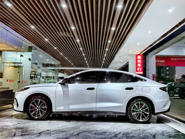 BYD Seal 06 — Фото автомобиля 14