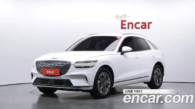 Фотография автомобиля — Genesis GV70 Electrified