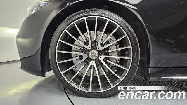 Mercedes-Benz S-Class — Фото автомобиля 5