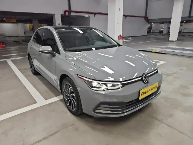Volkswagen Golf — Фото автомобиля 6