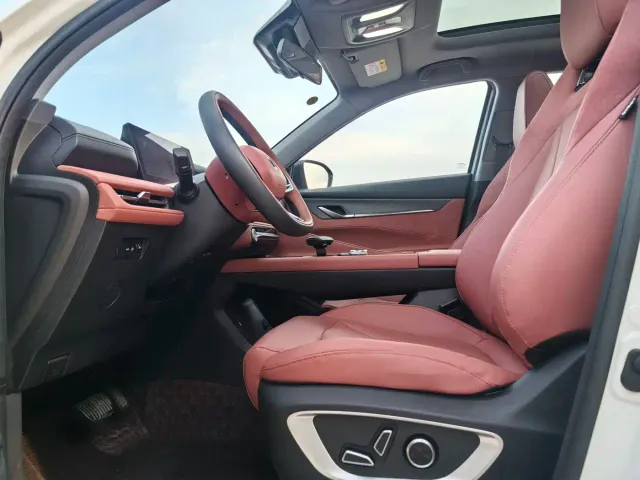 Changan CS75 Plus — Фото автомобиля 5