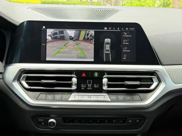 BMW 3 Series — Фото автомобиля 30