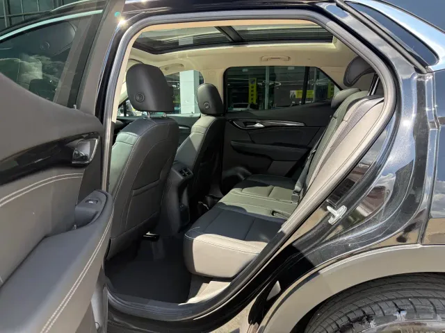 Buick Envision S — Фото автомобиля 8
