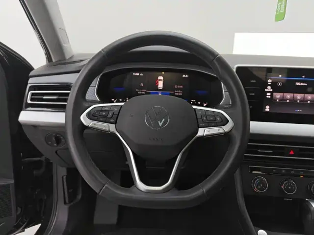 Volkswagen Lavida — Фото автомобиля 15