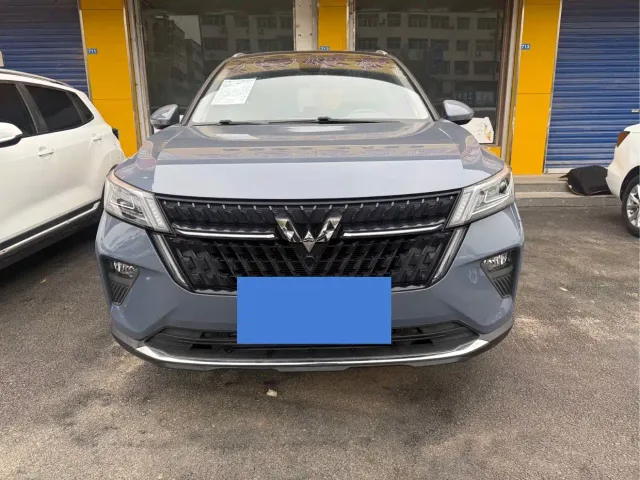 Wuling Asta — Фото автомобиля 2
