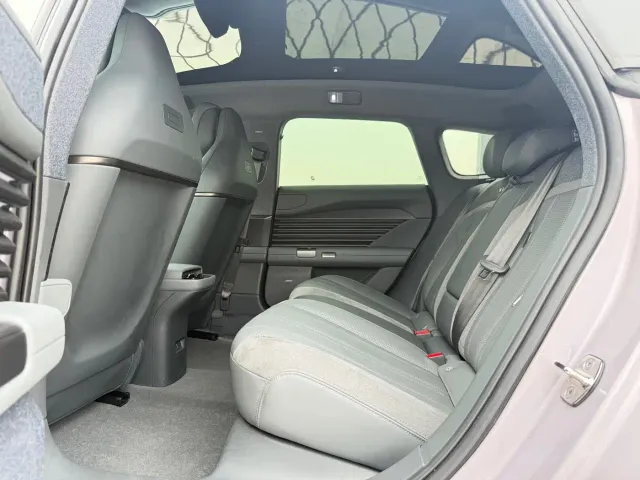 Audi E5 Sportback — Фото автомобиля 30