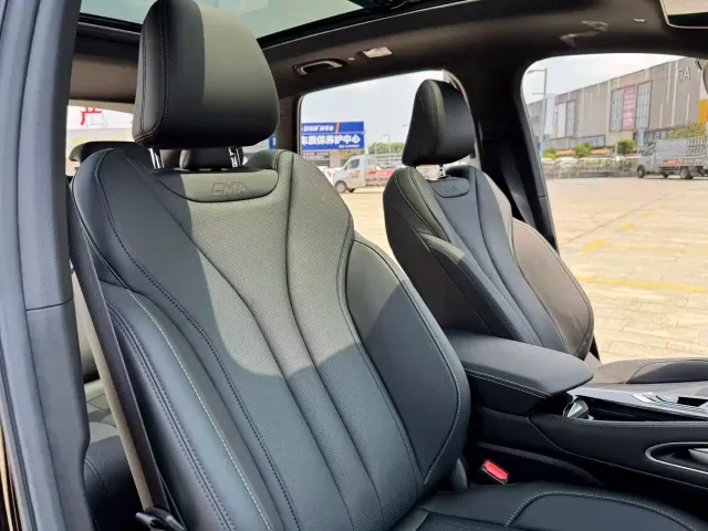 Geely Xingyue L — Фото автомобиля 30