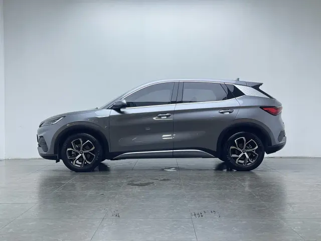 BYD Yuan PLUS — Фото автомобиля 8
