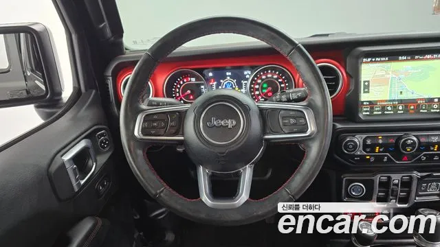 Jeep Wrangler — Фото автомобиля 13