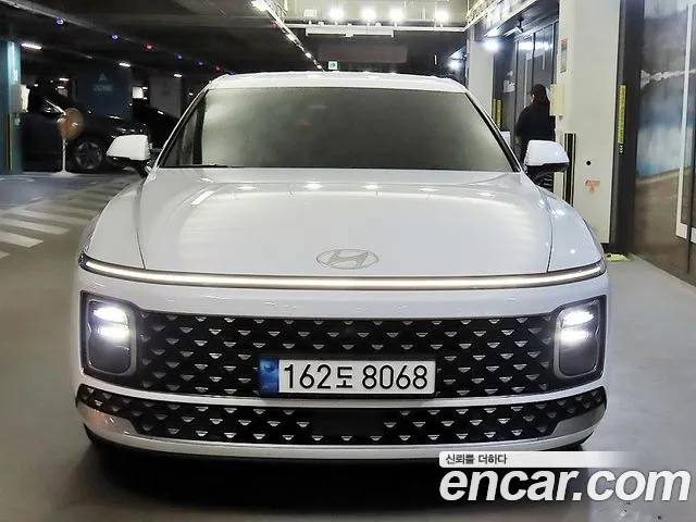 Hyundai Grandeur GN7 — Фото автомобиля 2