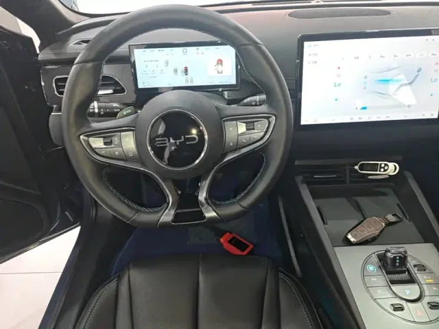 BYD Seal 06 — Фото автомобиля 10