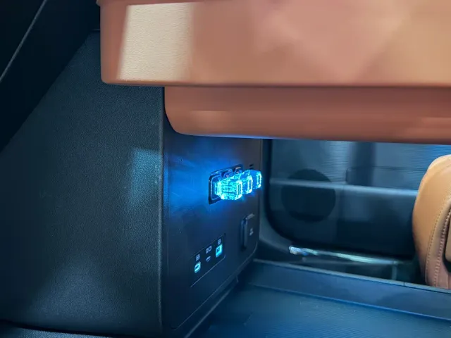 BYD FangChengBao Titanium 7 — Фото автомобиля 25