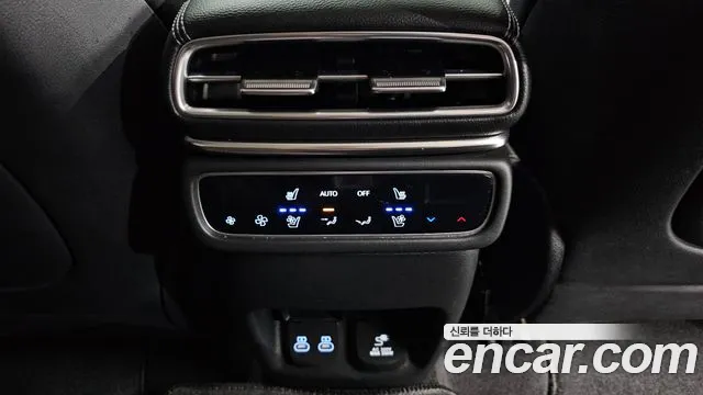 Genesis GV80 — Фото автомобиля 17