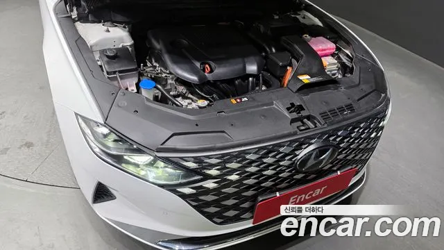 Hyundai Grandeur — Фото автомобиля 6