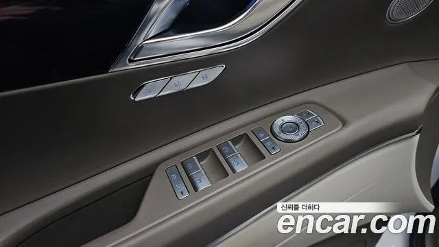 Genesis GV80 — Фото автомобиля 22
