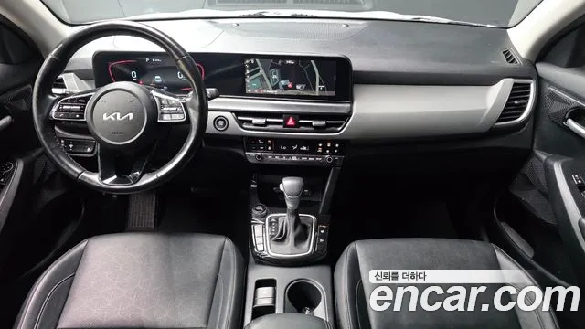 Kia Seltos — Фото автомобиля 10