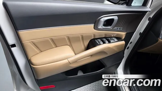 Kia Sorento — Фото автомобиля 13