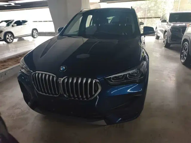 BMW X1 — Фото автомобиля 2
