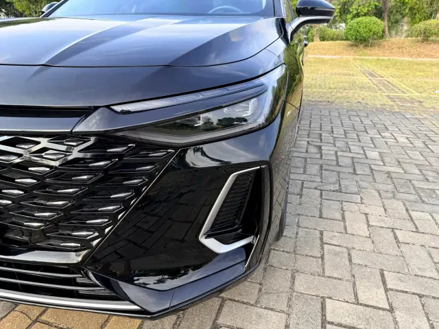 Chery Arrizo 8 — Фото автомобиля 23