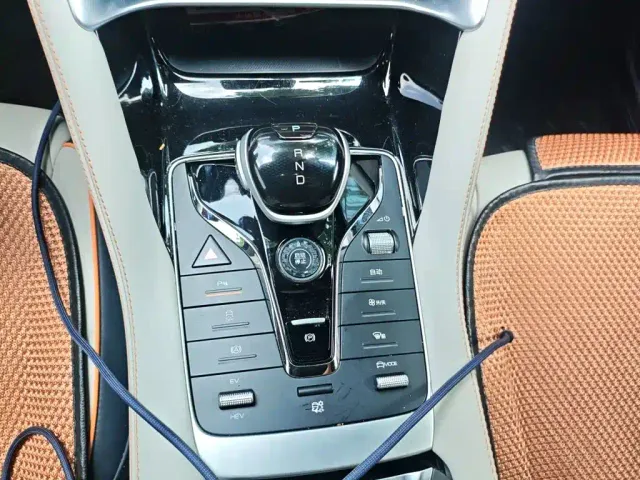 BYD Song PLUS — Фото автомобиля 6