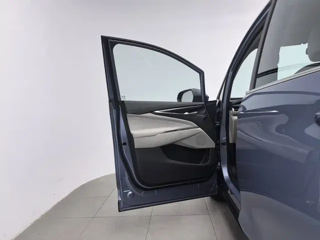 Maxus G50 — Фото автомобиля 8