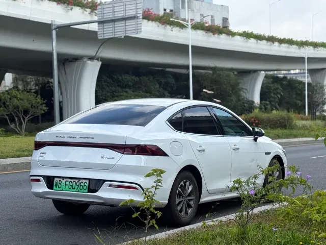BYD Qin PLUS — Фото автомобиля 4
