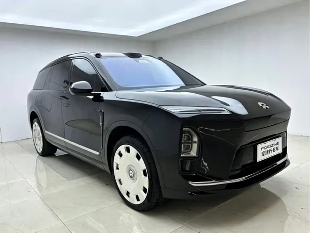 Nio ES8 — Фото автомобиля 2