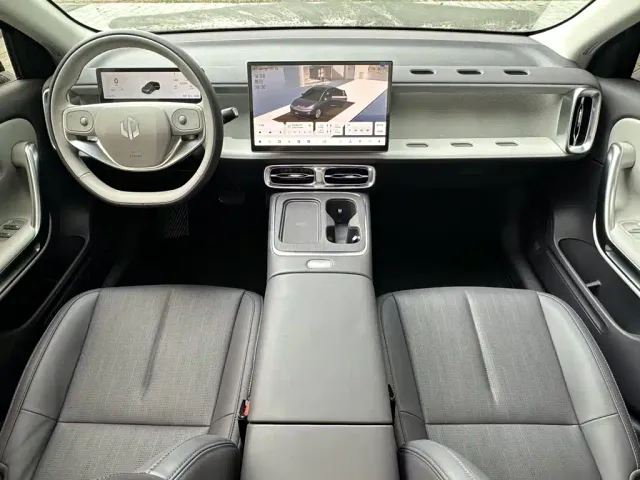 Leapmotor B01 — Фото автомобиля 13