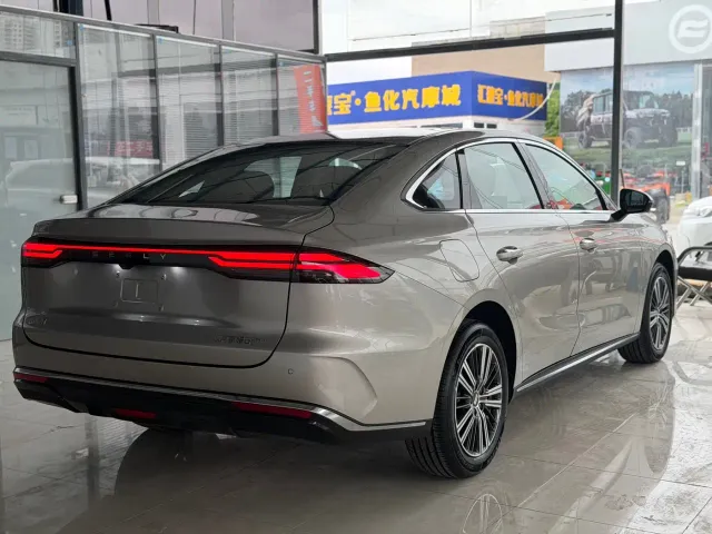 Geely Galaxy Stellar 6 — Фото автомобиля 16