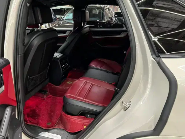 Porsche Cayenne 2024 Cayenne 3.0T — Фото автомобиля 6