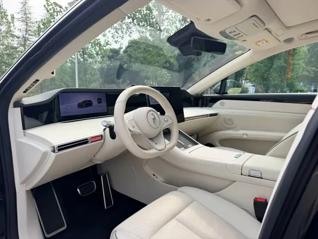 Stelato S9T — Фото автомобиля 10