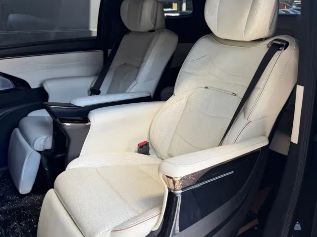 GAC Trumpchi M8 — Фото автомобиля 6