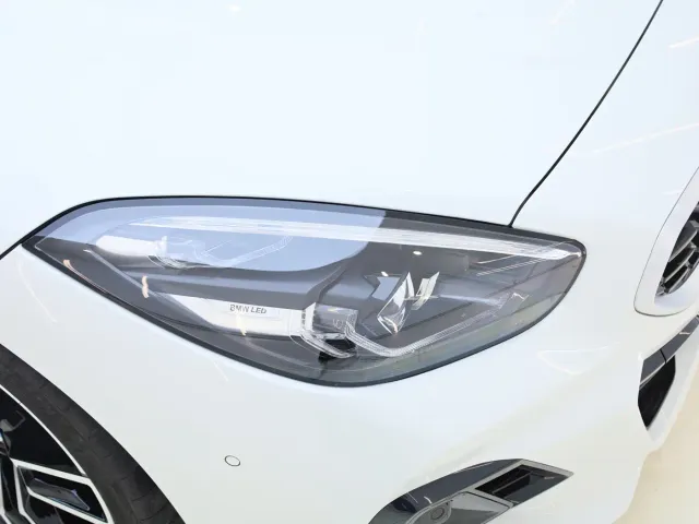 BMW Z4 — Фото автомобиля 8