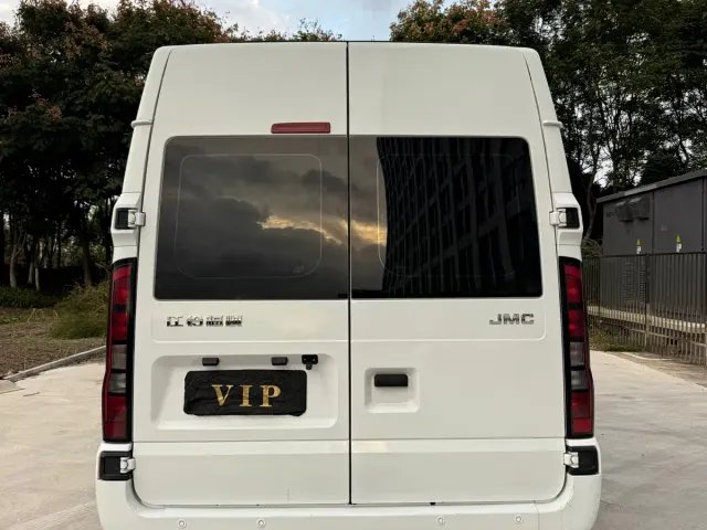 JMC Fushun — Фото автомобиля 6