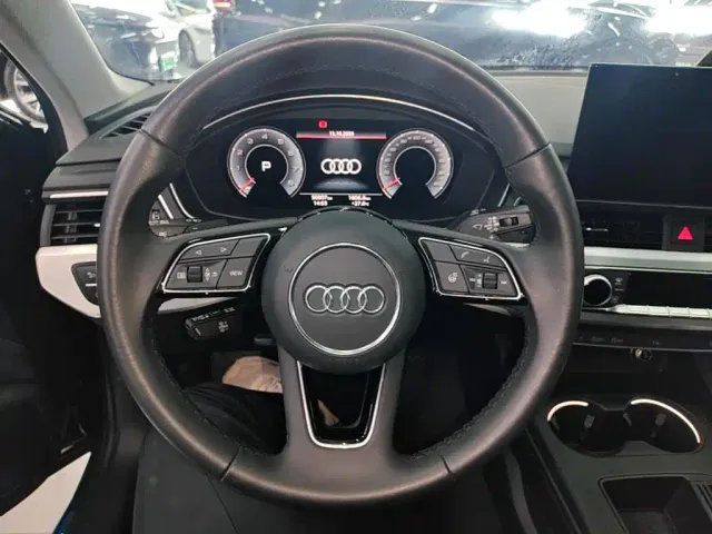 Audi A4L — Фото автомобиля 10