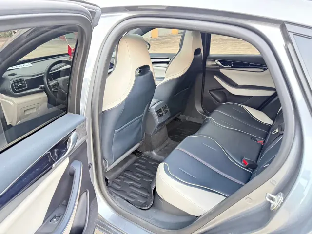 BYD Qin PLUS — Фото автомобиля 6