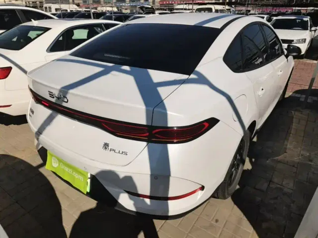 BYD Qin PLUS — Фото автомобиля 6