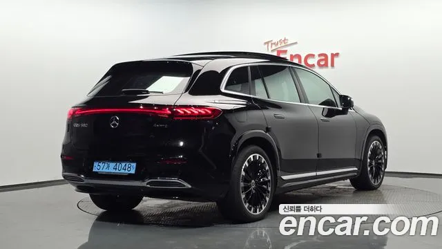 Mercedes-Benz EQS — Фото автомобиля 2