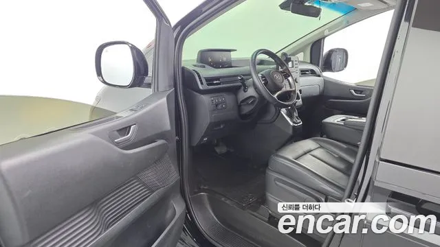 Hyundai Staria — Фото автомобиля 15
