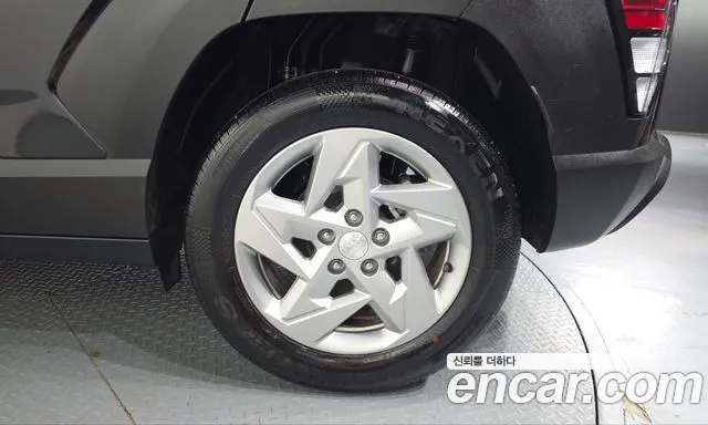 Hyundai Kona SX2 — Фото автомобиля 6