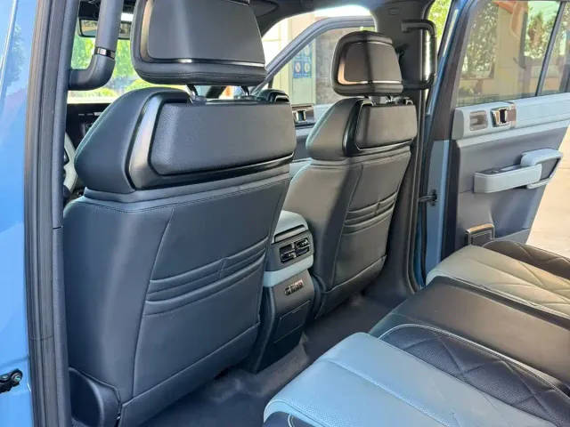 BYD FangChengBao Leopard 5 — Фото автомобиля 5